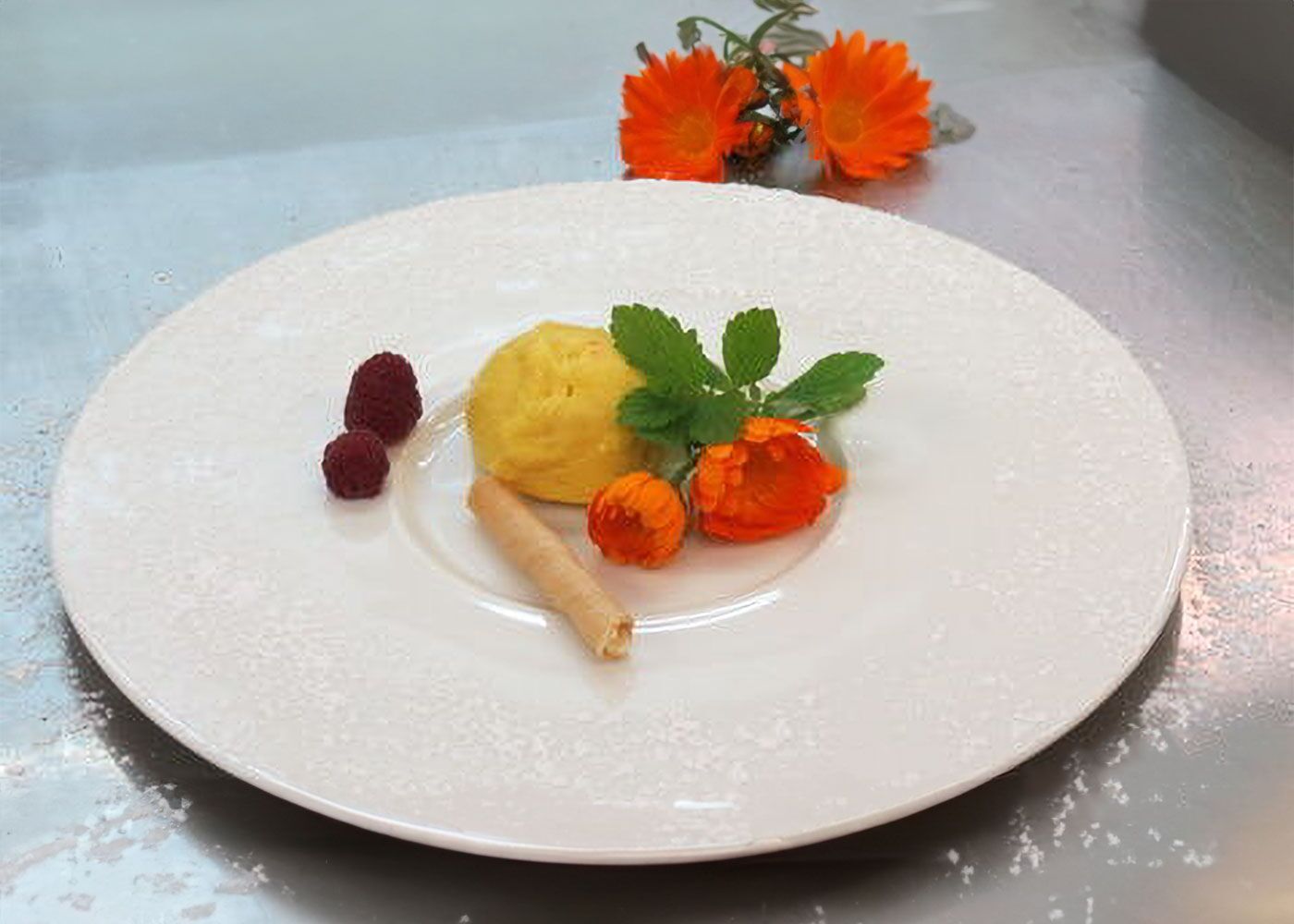 Nachtisch: Ringelblumeneis