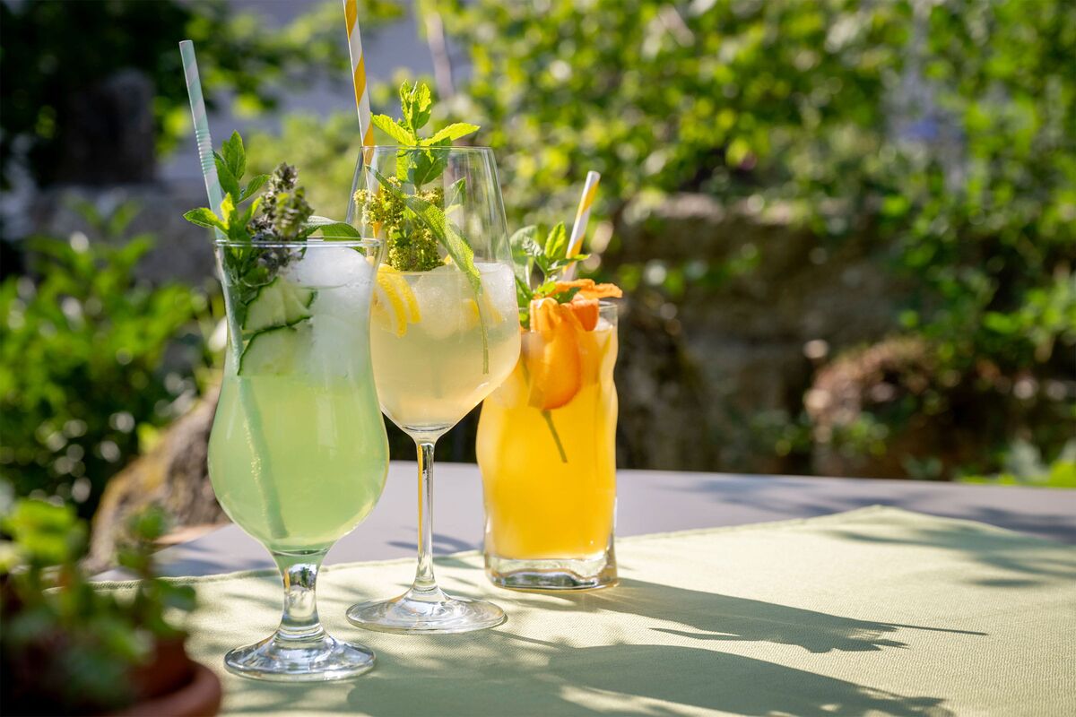 Cocktails mit hauseigenen Kräutern