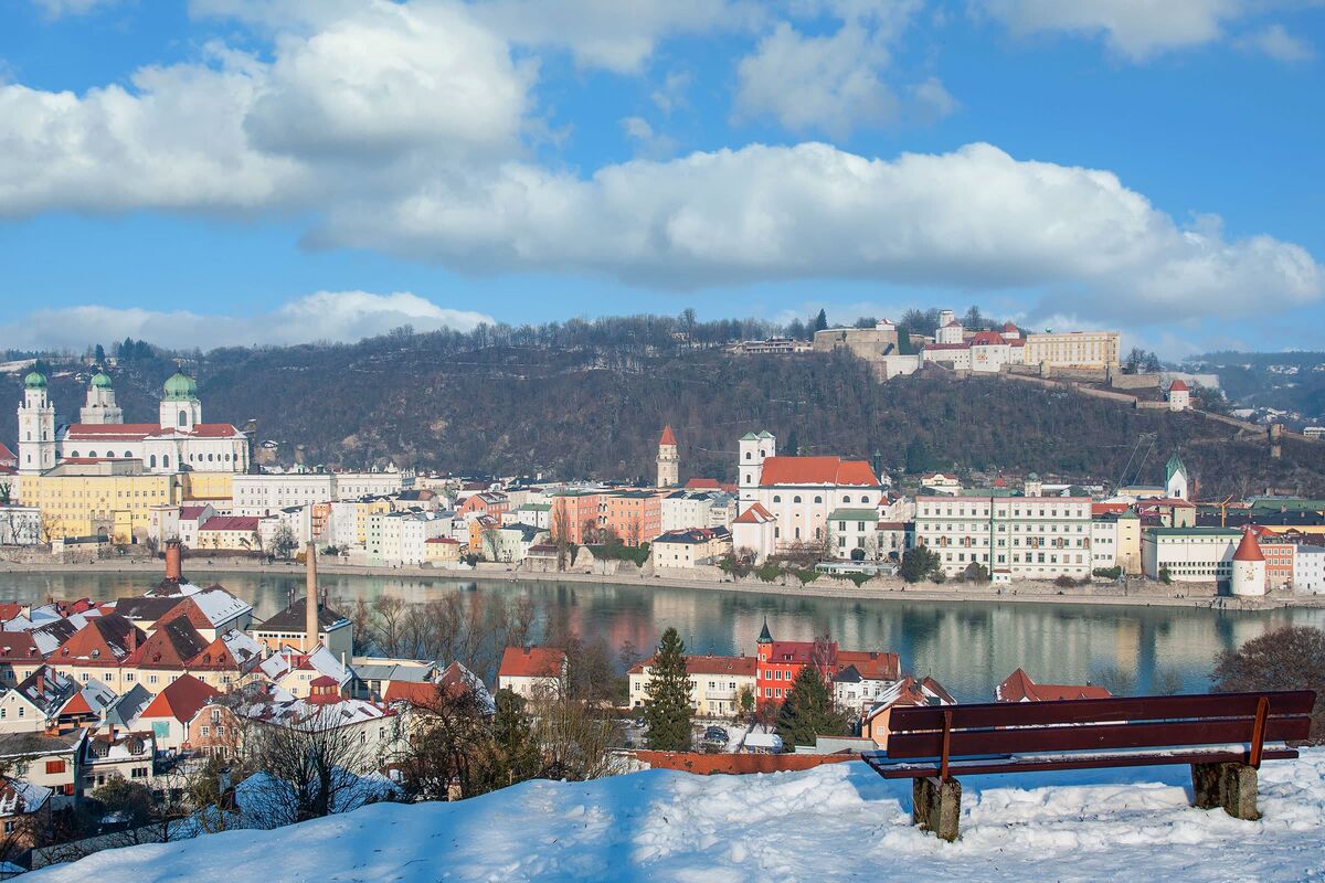 Top-Ausflugziel: Sehenswerte niederbayerische Städte wie Passau, Straubing und Regensburg