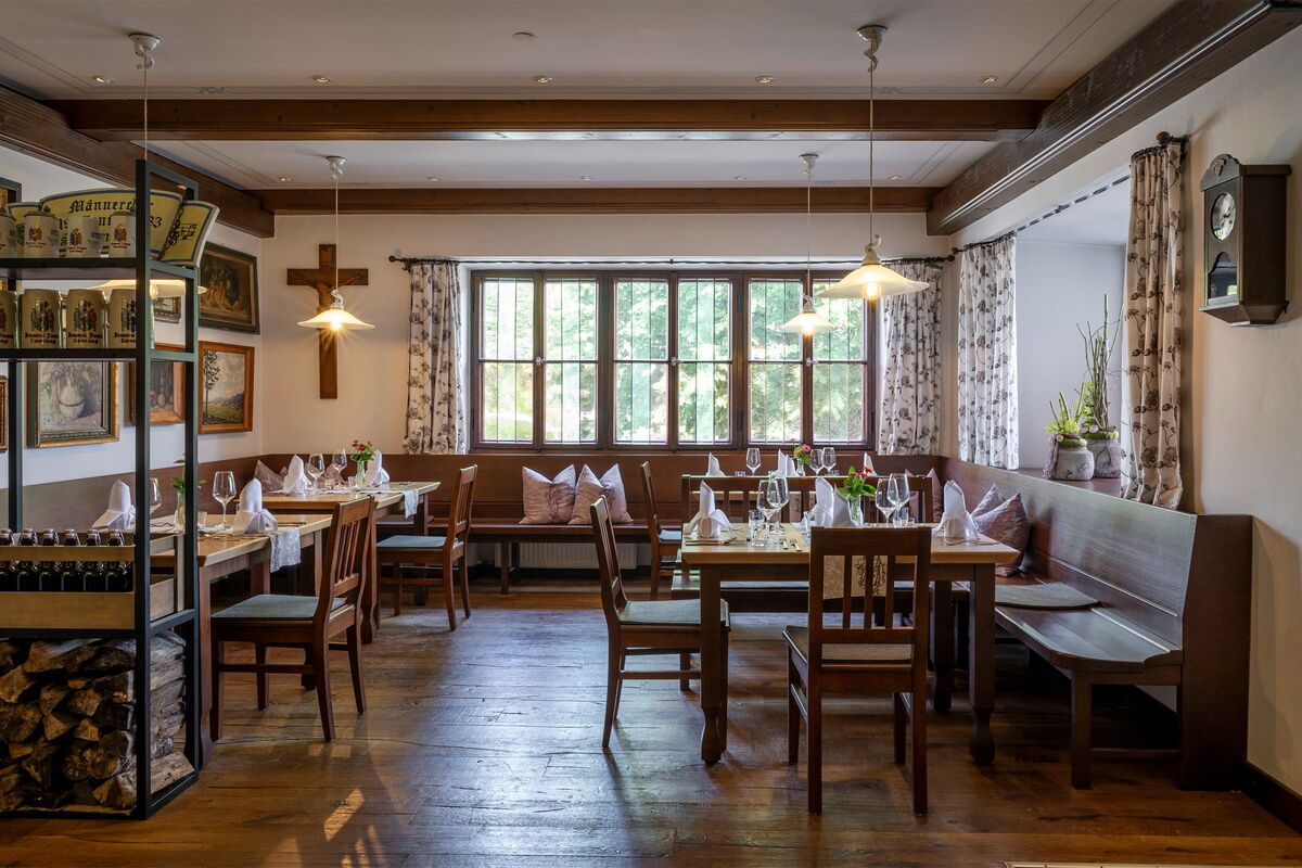 Gemütliche Gaststube im Kammbräu Zenting